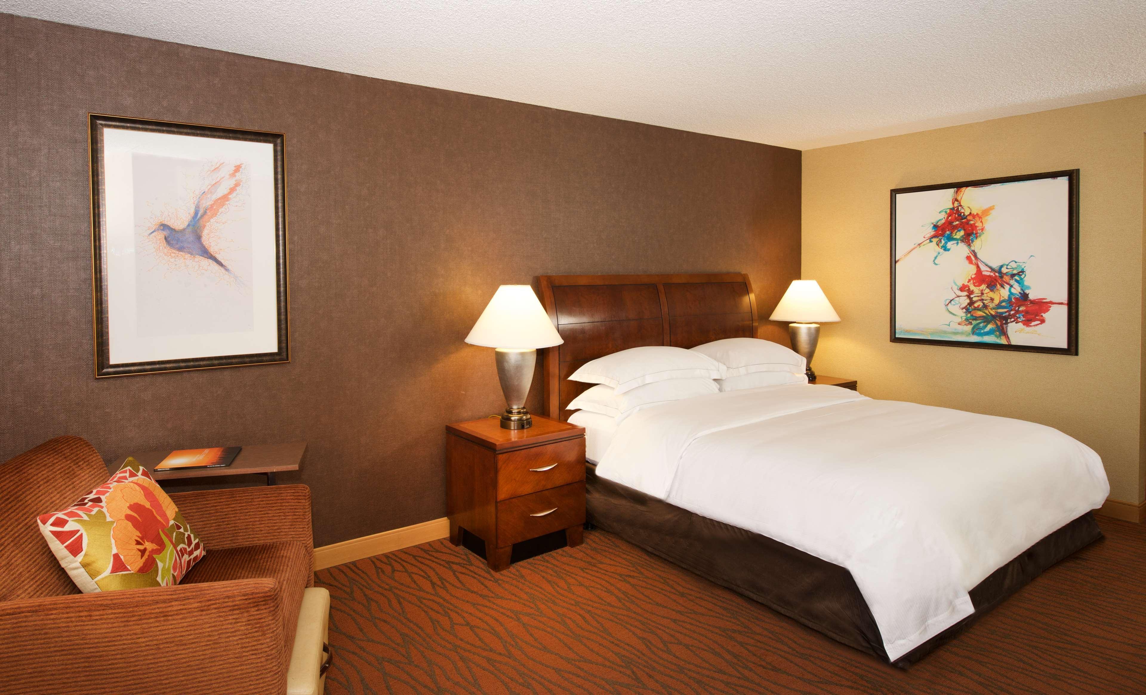 Hilton Orange County/Costa Mesa Hotel Exterior foto