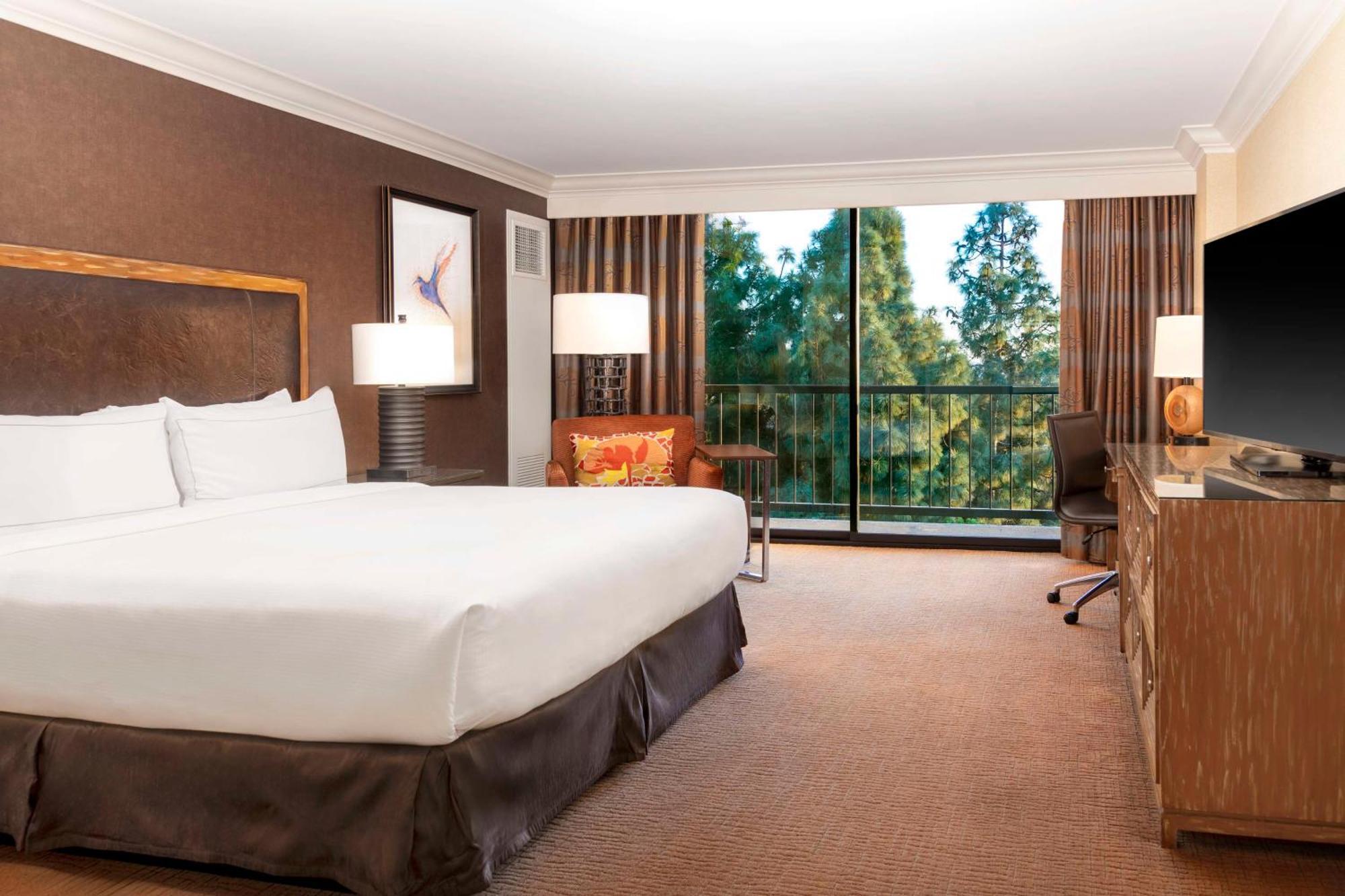 Hilton Orange County/Costa Mesa Hotel Exterior foto