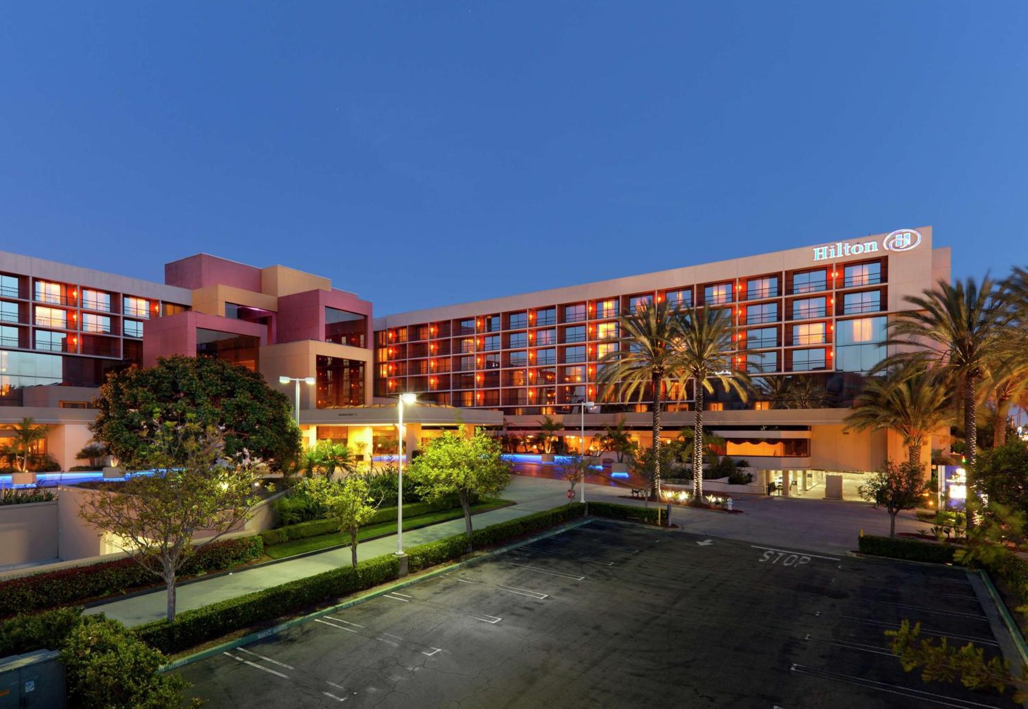 Hilton Orange County/Costa Mesa Hotel Exterior foto